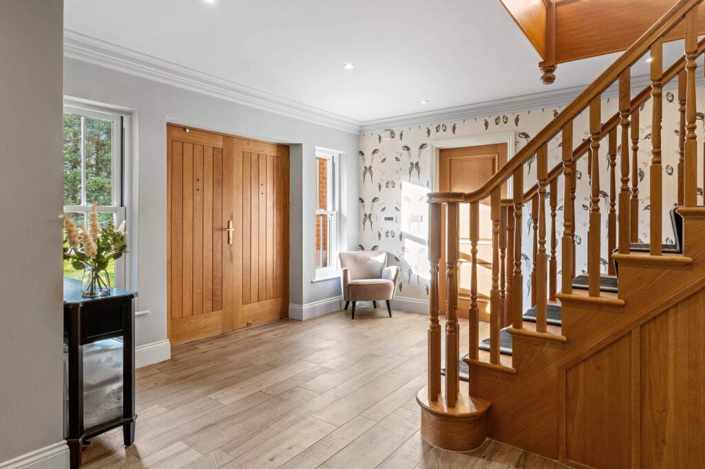 Additional image 5 of Pottersheath Road, Welwyn, AL6 9SY