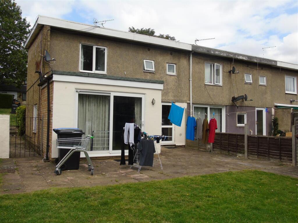 Additional image 2 of Robins Way, Hatfield