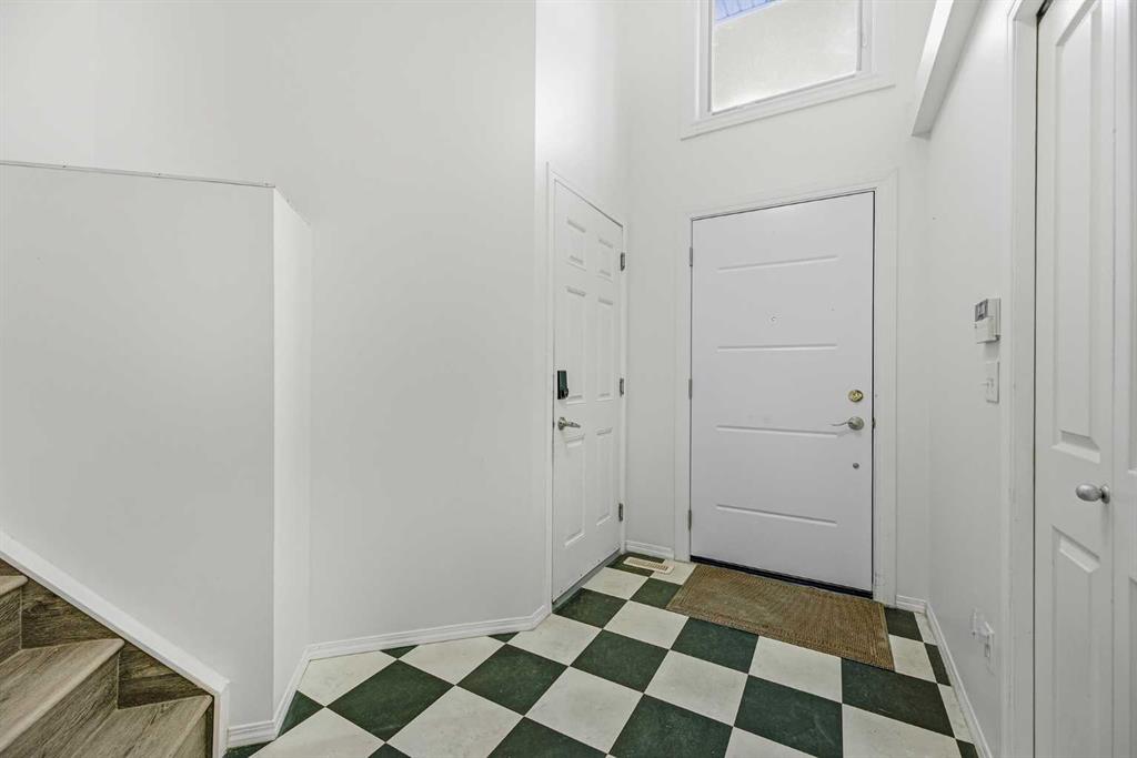 Additional image 4 of 145 Covebrook Close NE, Calgary, AB, T3K 0B1