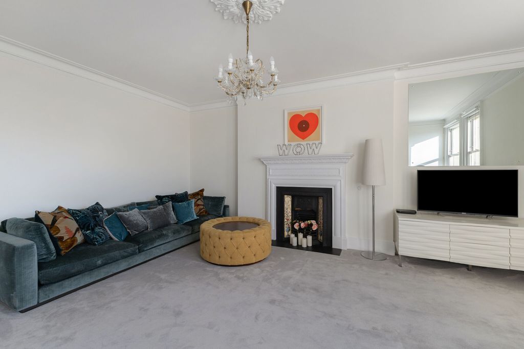 Additional image 6 of 4 bed flat for salePalmeira Square, Hove BN3
