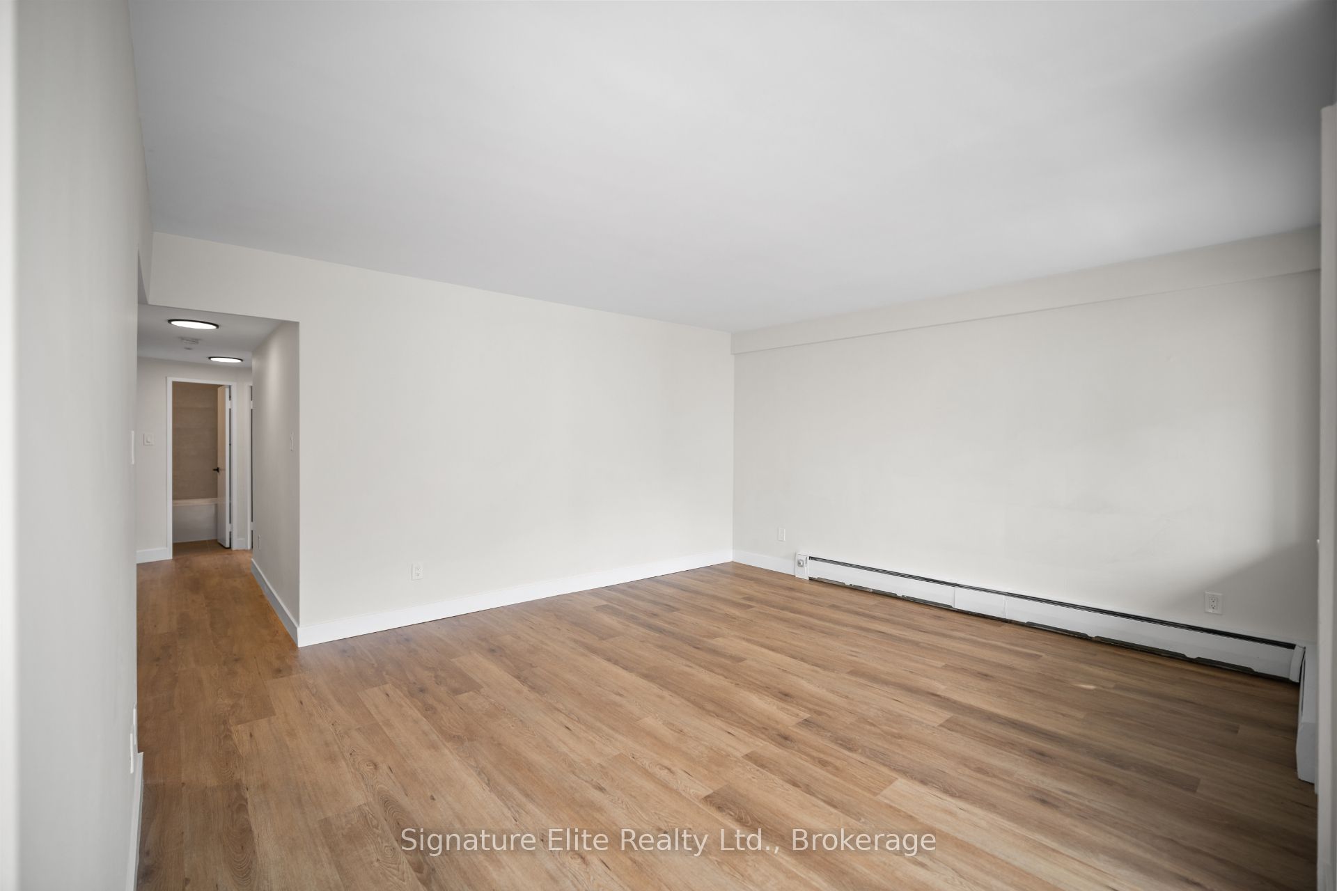 Additional image 4 of 303-250 St Clair Avenue W, Toronto, ON, M4V 1R6