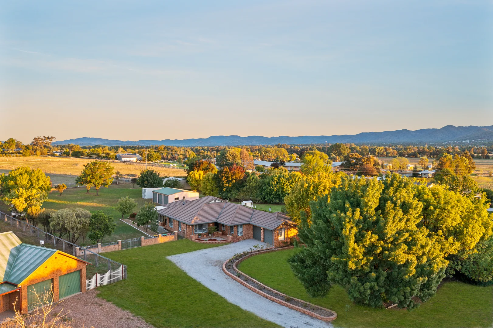 Additional image 2 of 6 Chestnut Close, Mudgee NSW 2850