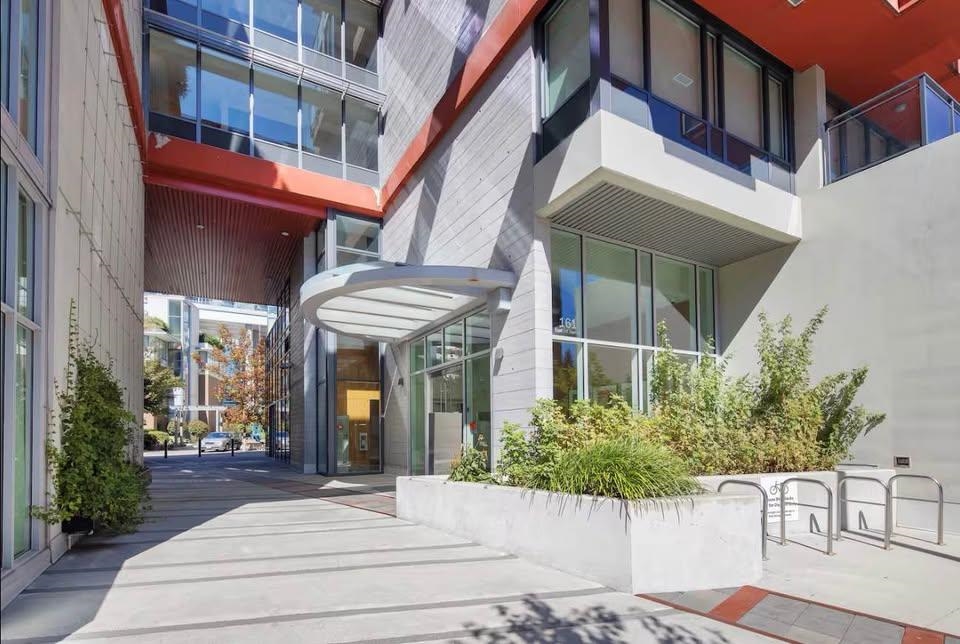 Additional image 2 of 302-161 1st Avenue E, Vancouver, BC, V6A 0G1