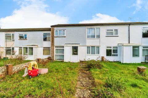 Brading Close, Bassett Green, Southampton, Hampshire SO16