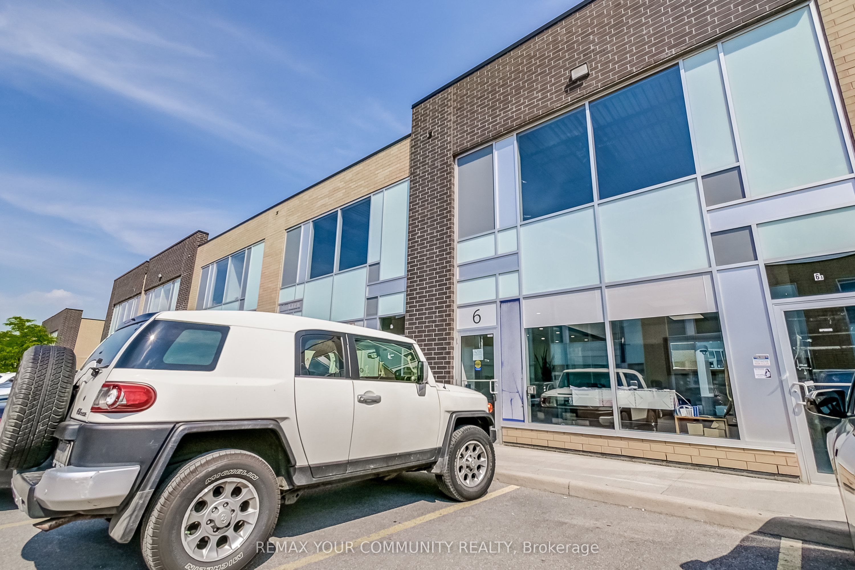 Additional image 2 of 6-1185 Queensway N/a E, Mississauga, ON, L4Y 0G4