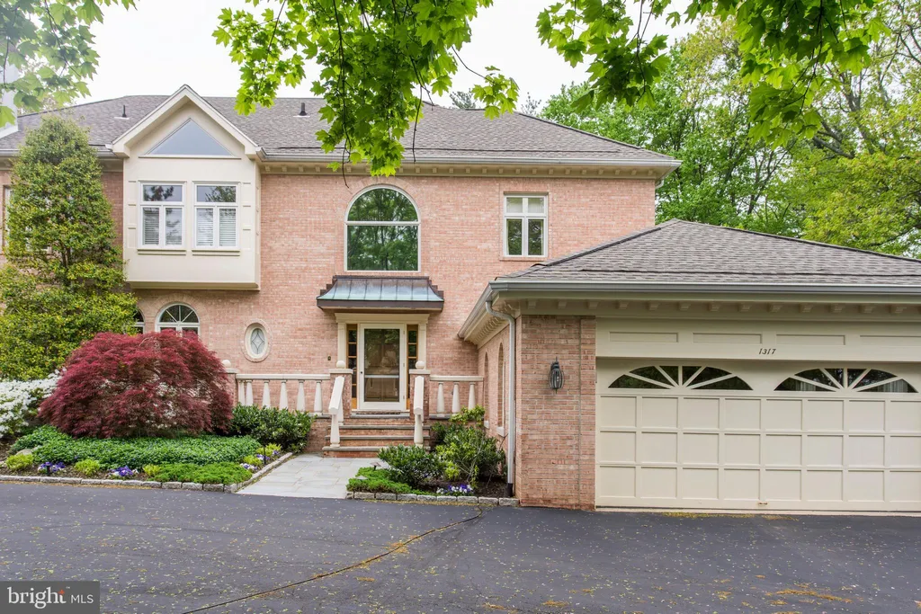 1317 Wrenfield Way, Villanova, PA 19085