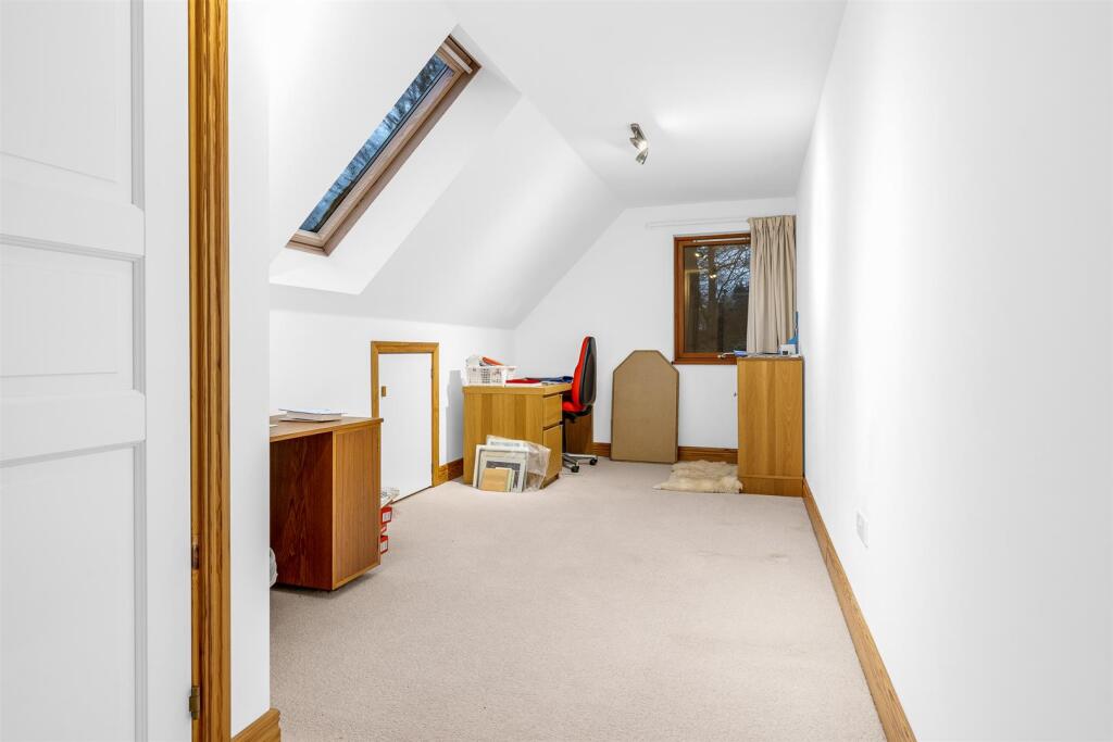 Additional image 18 of Oaklands Rise, Welwyn