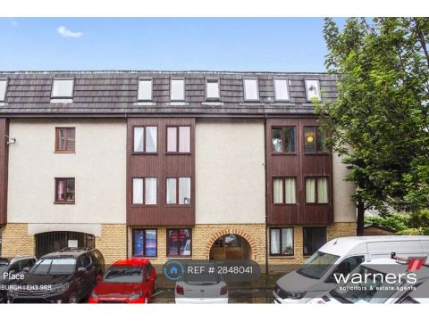 Lochrin, Edinburgh EH3