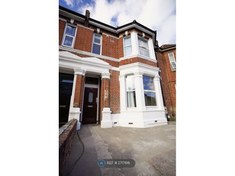 Bernard Street, Southampton SO14, Room to rent
