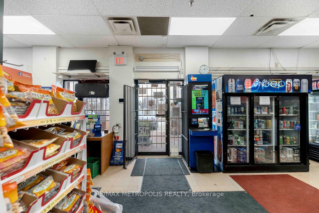 7-4855 14th Avenue, Markham, ON, L3S 3L6