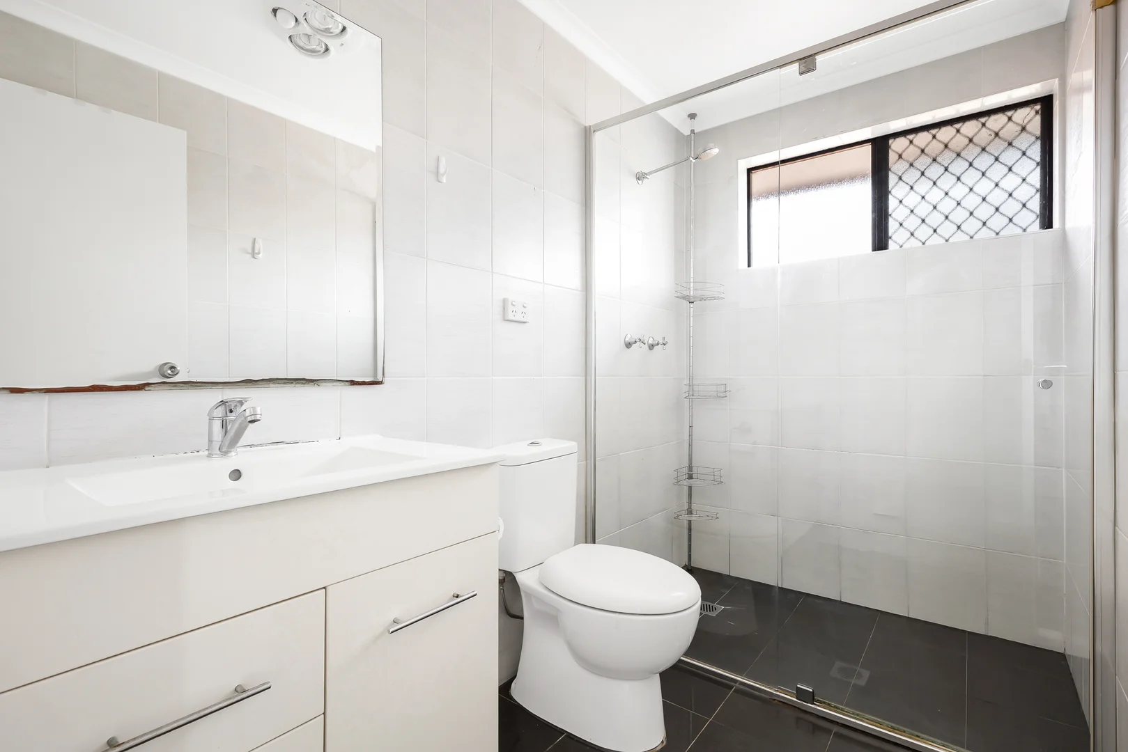 Additional image 10 of 71 Kalang Road, Edensor Park NSW 2176