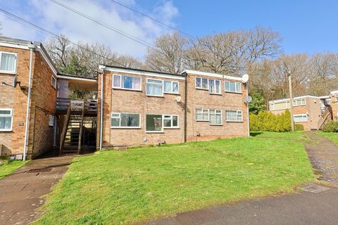 Woodcraft Close, Tile Hill, Coventry - No Onward Chain CV4
