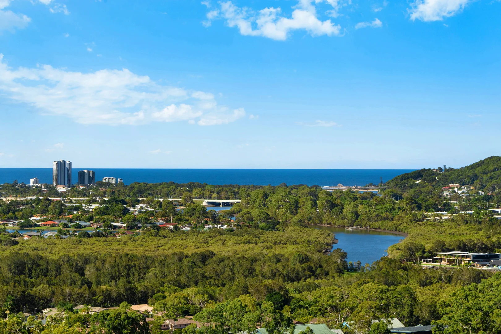 Additional image 13 of 50 Armada Crescent, Currumbin Waters QLD 4223