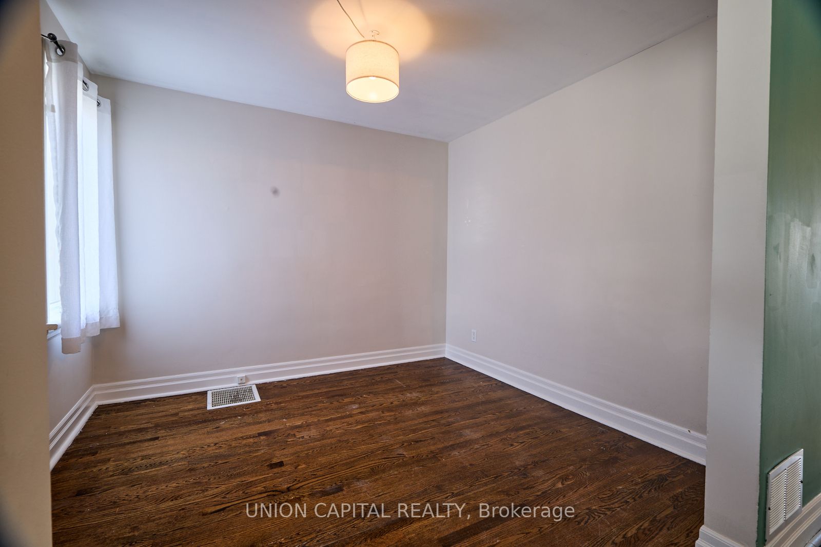 Additional image 4 of Upper-269 Haig Street, Oshawa, ON, L1G 5N9