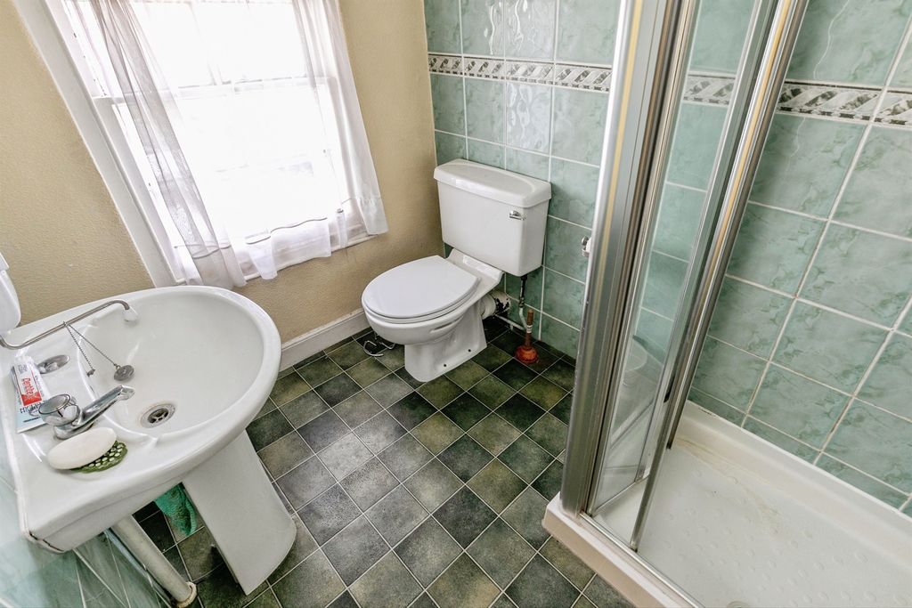 Additional image 4 of 5 bed semi-detached house for saleClifton Park Road, Bristol BS8