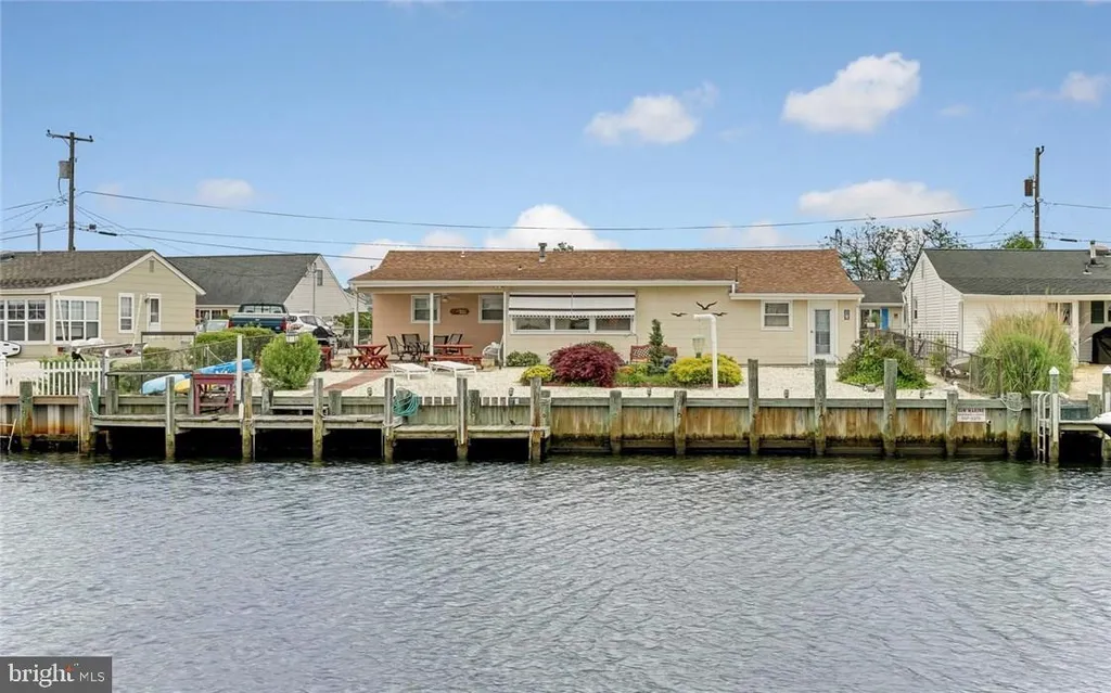 117 Bloomfield Road, Barnegat, NJ 08005