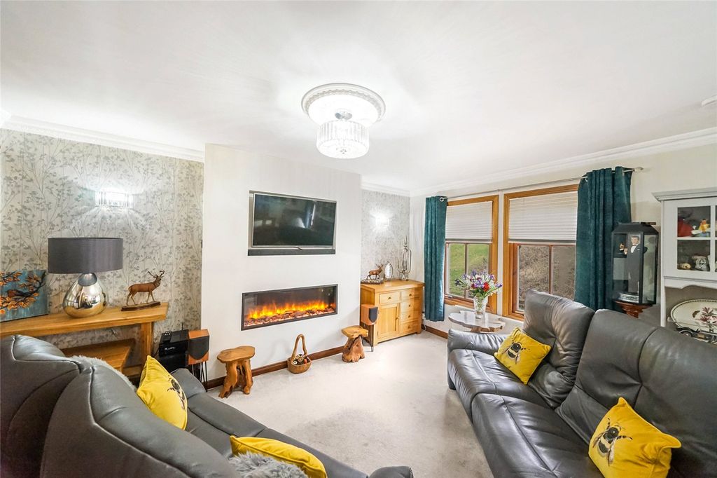 Additional image 3 of 2 bed flat for saleArnothill Bank, Falkirk, Stirlingshire FK1
