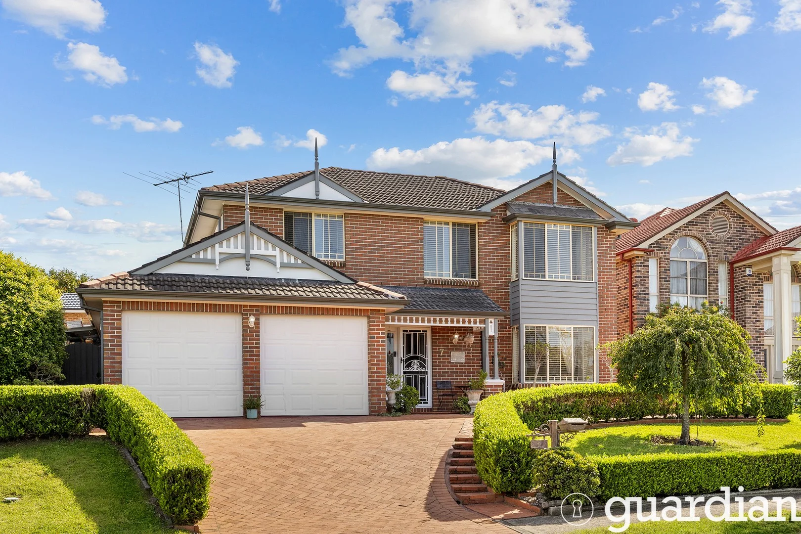 7 Ravensbourne Circuit, Dural NSW 2158
