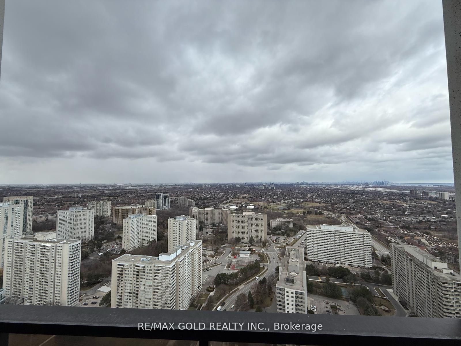 Additional image 2 of 3903-30 Elm Drive W, Mississauga, ON, L5B 0N6