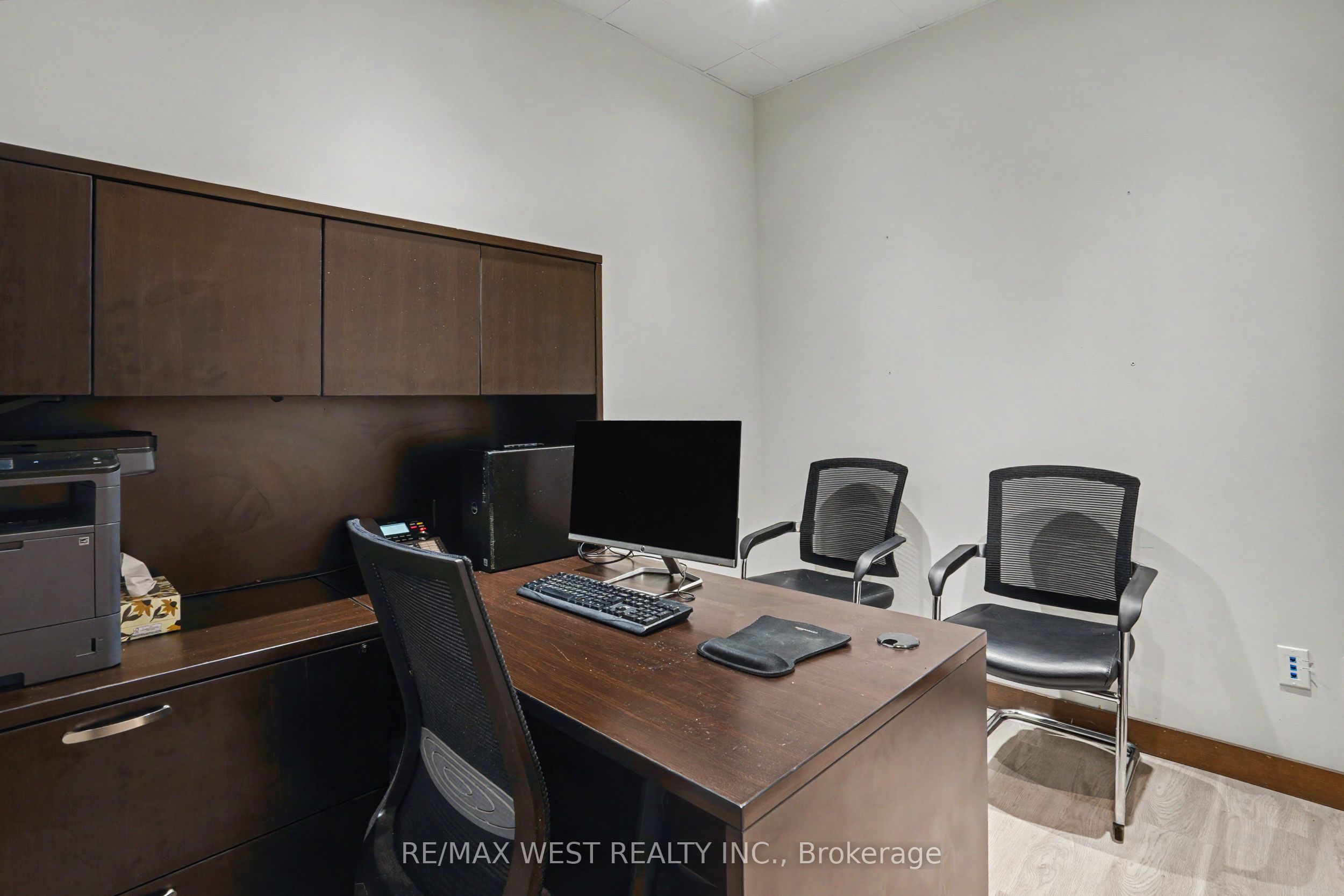Additional image 4 of 202-6174 Yonge Street, Toronto, ON, M2M 3X1