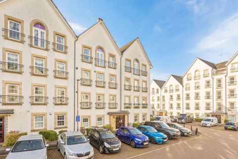 3/6 Dalry Gait, Dalry, Edinburgh EH11