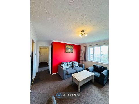 Allington Close, Greenford UB6