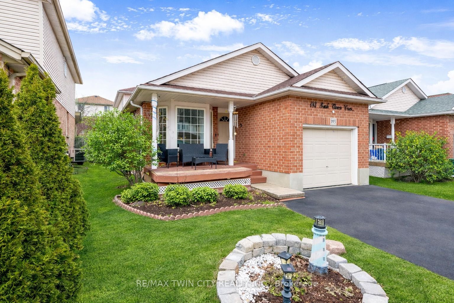 Additional image 2 of 183 Bush Clover Crescent, Kitchener, ON, N2E 3P7