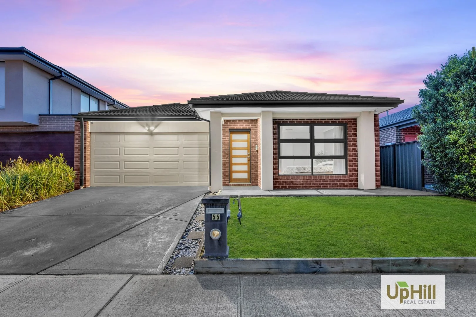 55 Kilmarnock Way, Clyde North VIC 3978