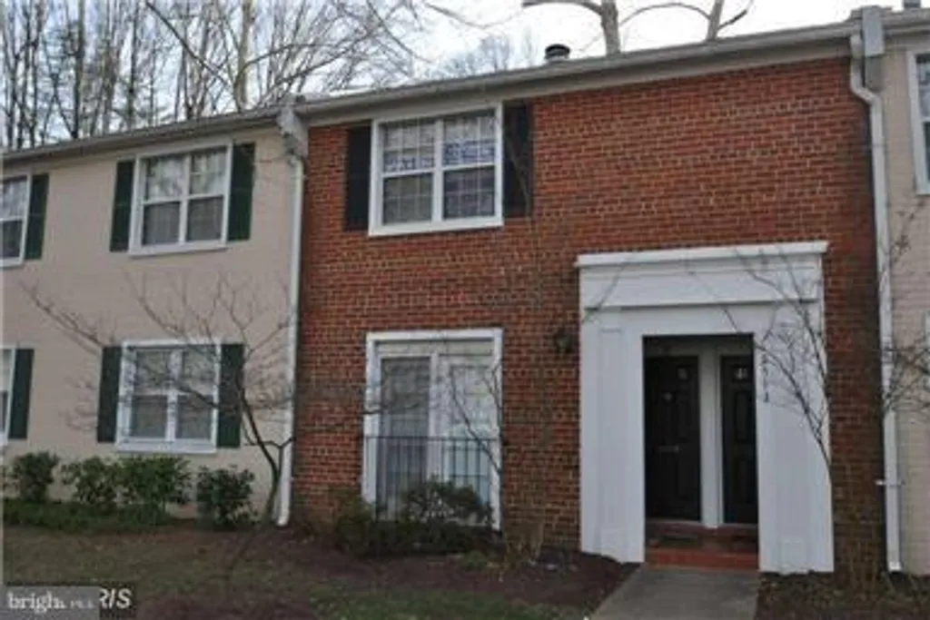 2513 Walter Reed Drive Unit B, Arlington, VA 22206