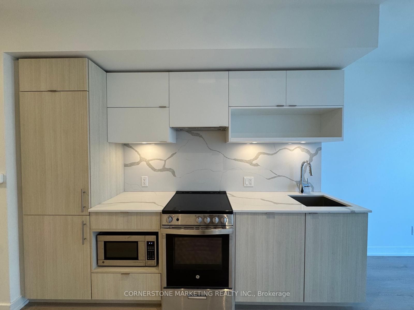 Additional image 6 of 1015-100 Queen Street E, Toronto, ON, M5C 0B5