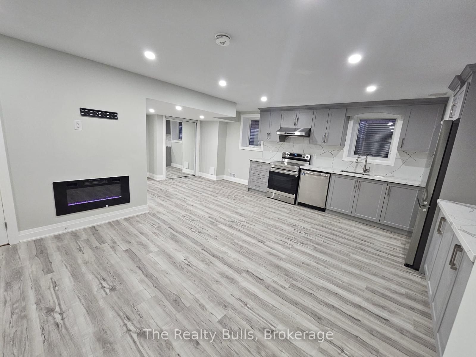 Basement-1869 Narcissus Gardens, Pickering, ON, L1X 2R2 photo 5