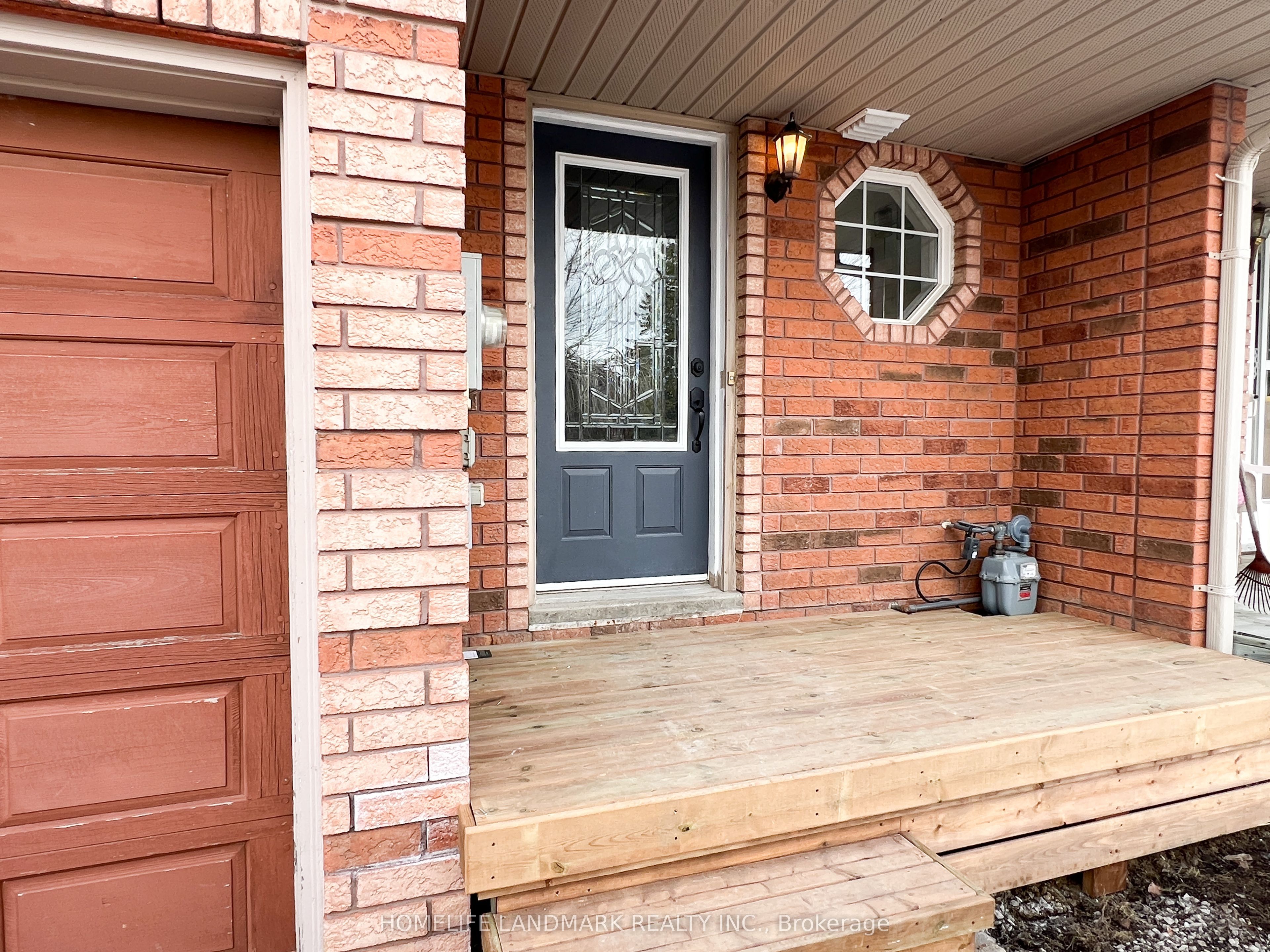 Additional image 2 of 6 Silver Maple Crescent, Barrie, ON, L4N 8T3