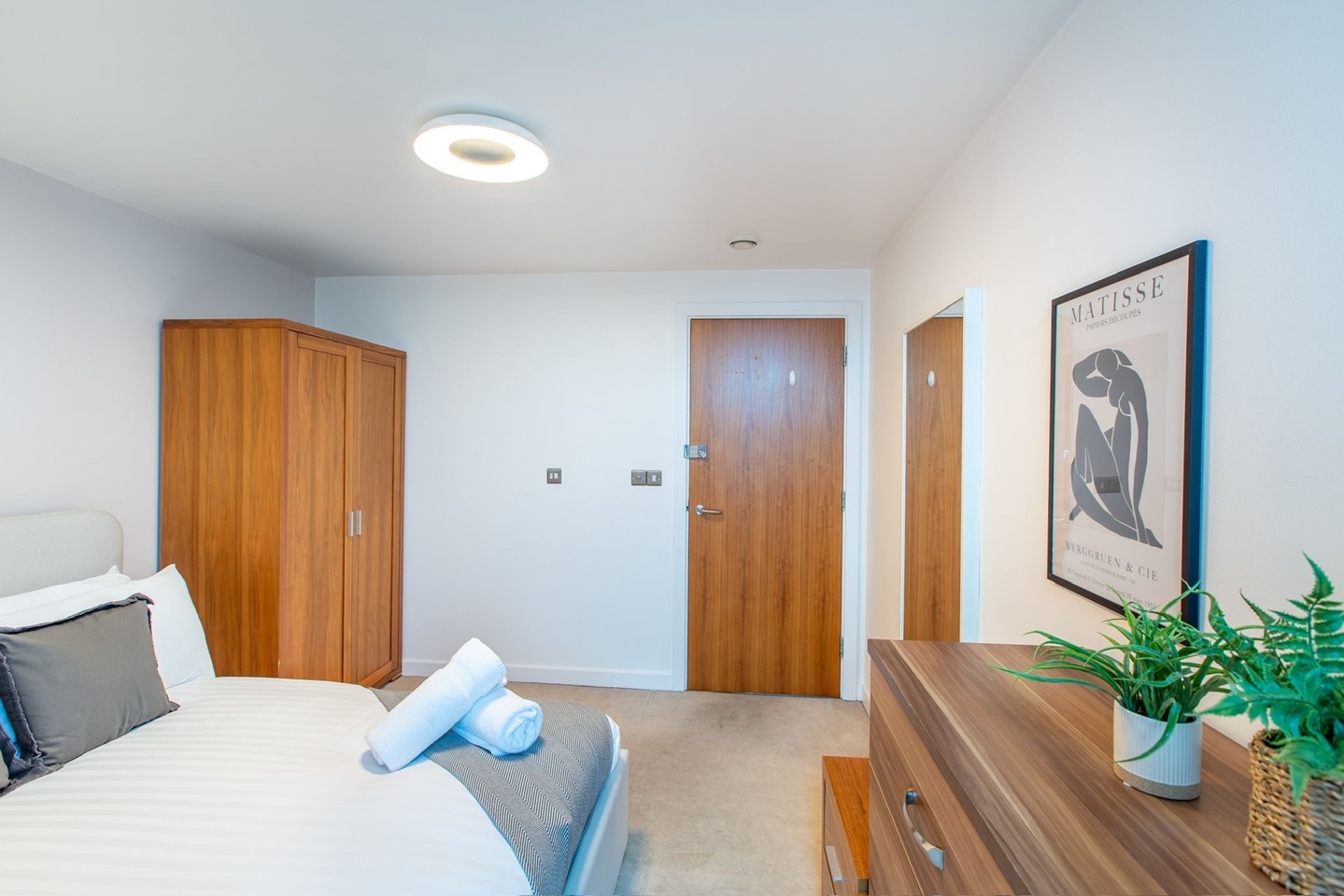 Additional image 15 of 2 Bed Flat, St George Building, LS1, N1 7GU
