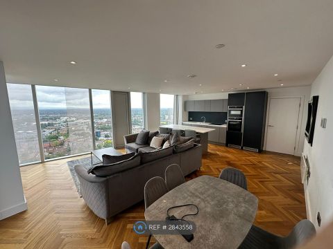 Owen St, Manchester M15