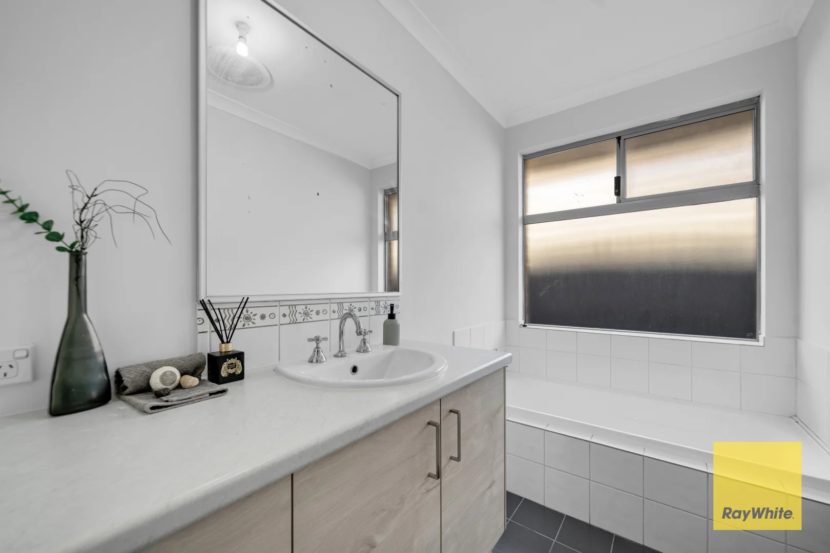 Additional image 20 of 12 Birdsnest Crescent, Banksia Grove WA 6031
