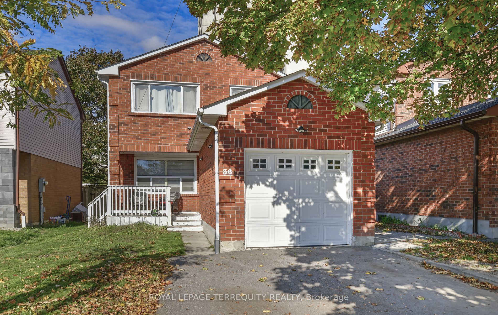 B-36 Plumridge Court, Ajax, ON, L1S 3Z8