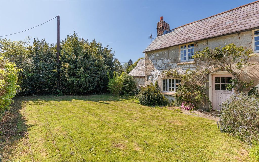 Additional image 17 of 5 bed farmhouse for saleArreton, Isle Of Wight PO30