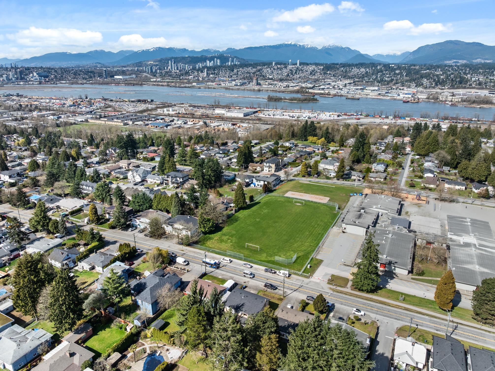 13728 112 Avenue, Surrey, BC, V3R 2G3