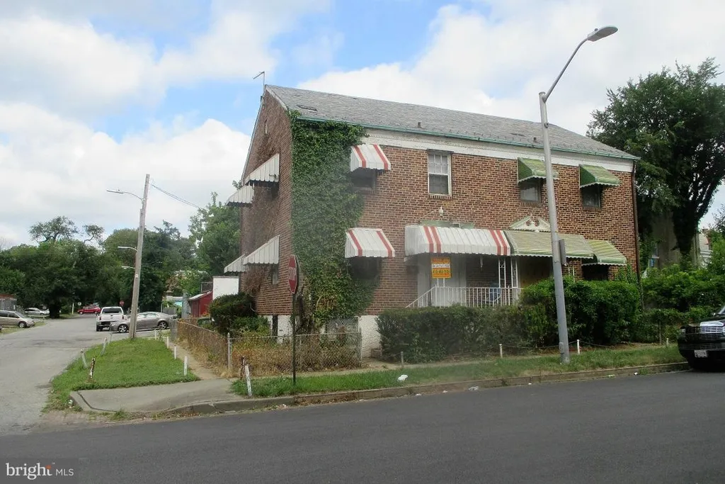1610 Rosedale Street N, Baltimore, MD 21216