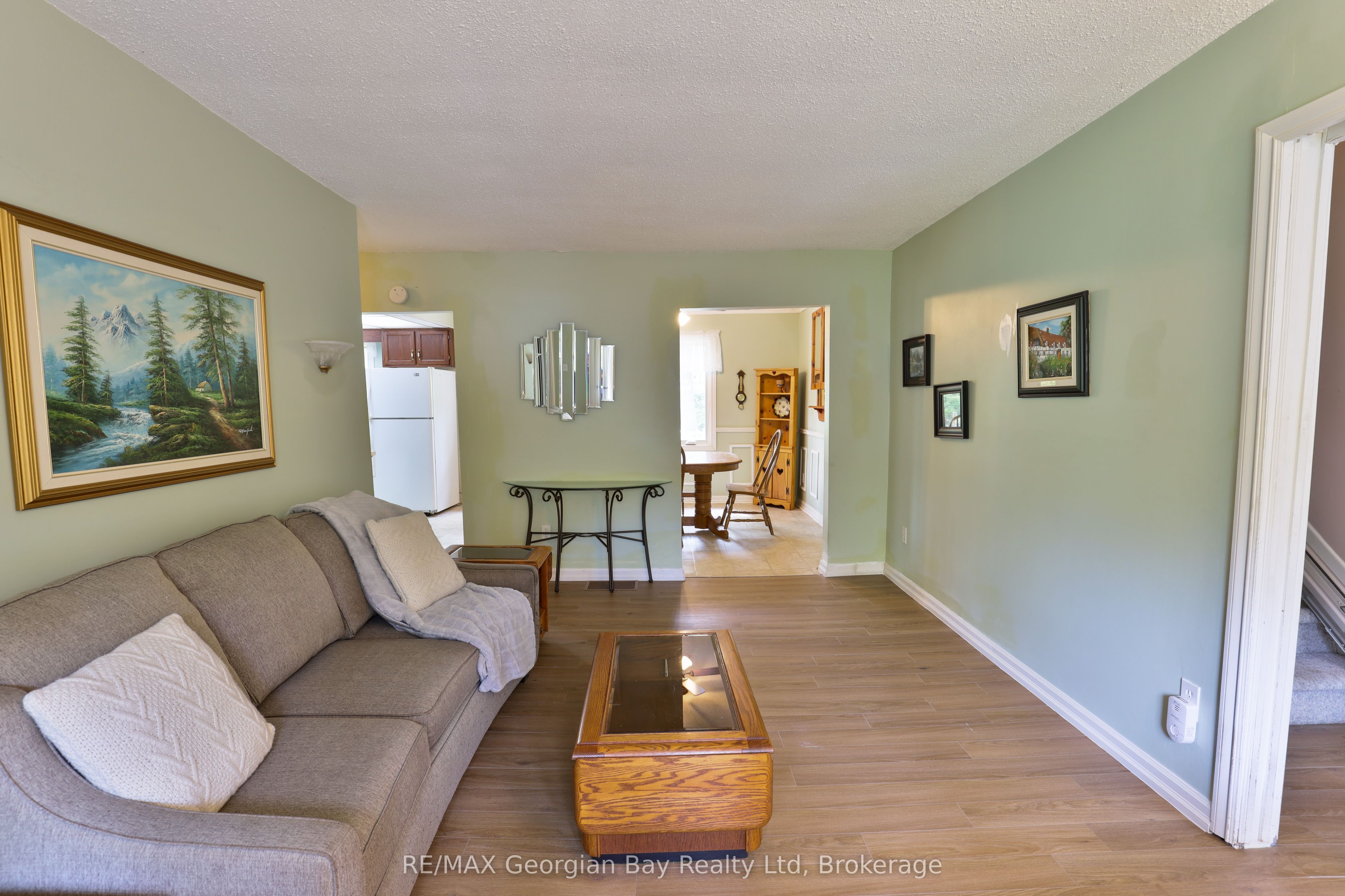 Additional image 4 of 1 Lindale Avenue, Tiny, ON, L9M 0J2