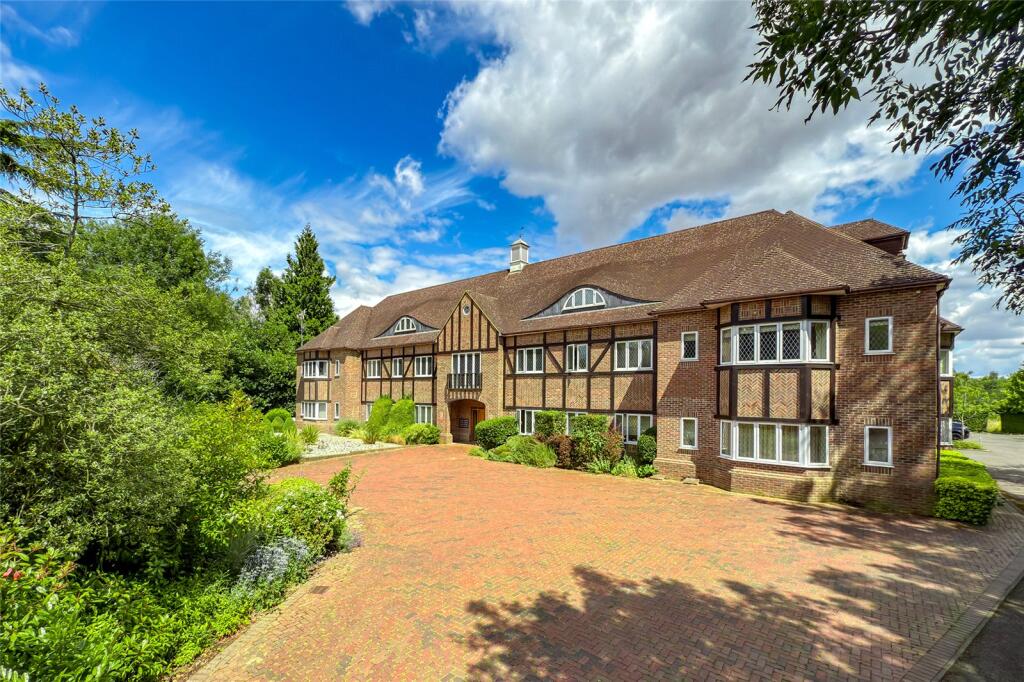 Highfield Lane, Tyttenhanger, St. Albans, Hertfordshire, AL4