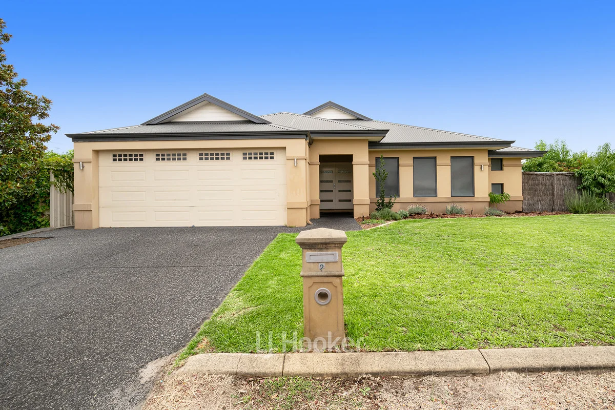2 Wagtail Way, Collie WA 6225