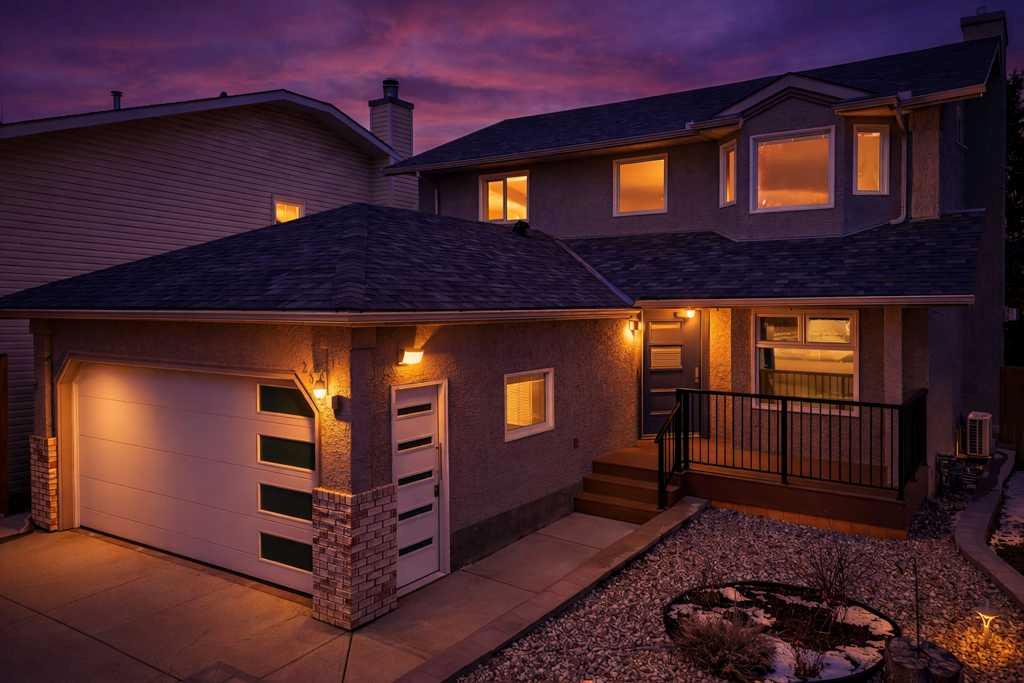 Additional image 2 of 256 Riverside Mews SE, Calgary, AB, T2C 3Y8