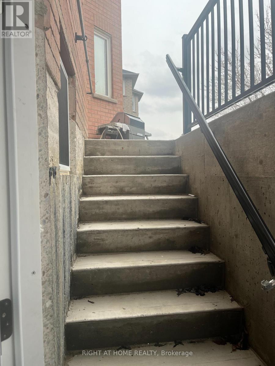 Additional image 4 of BASEMENT-6772 Longview Place East, Mississauga, ON, L5C1V3