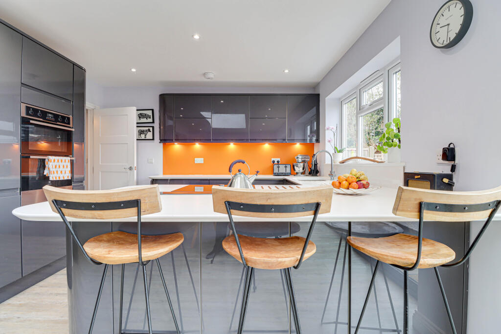 Additional image 8 of Brewhouse Hill, Wheathampstead, AL4