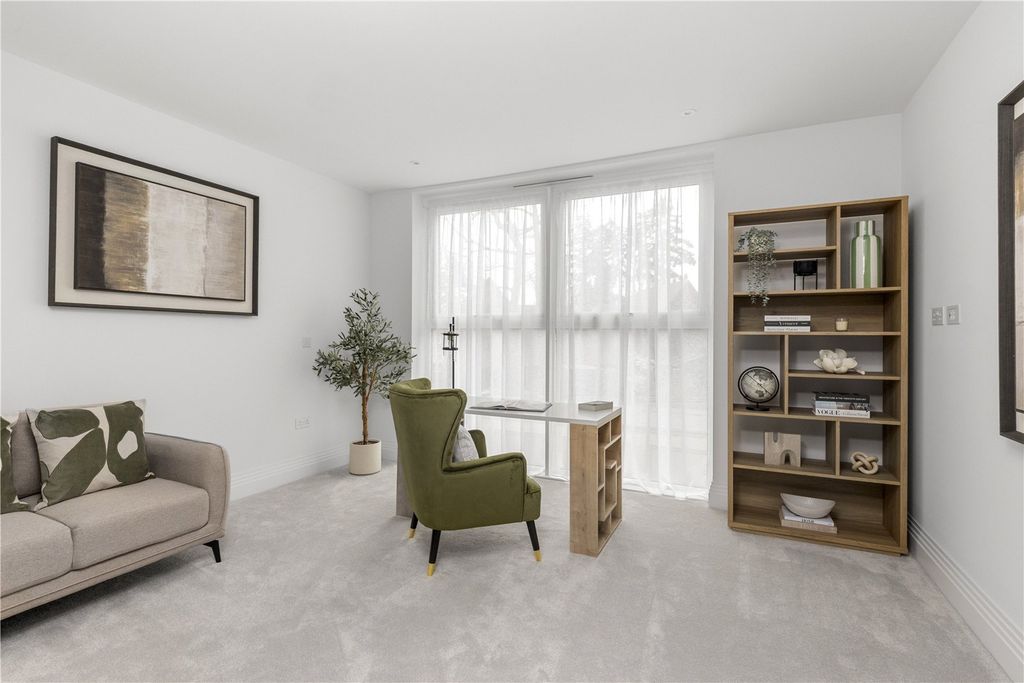 Additional image 21 of 3 bed flat for saleMadeira Walk, Ascot, Berkshire SL5