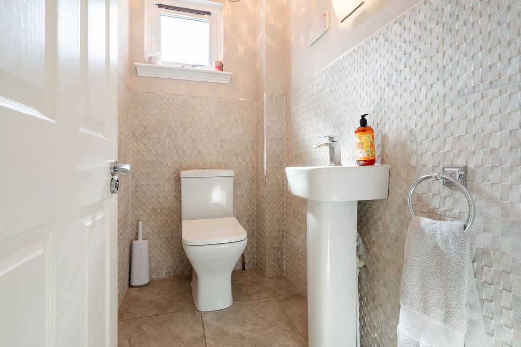 Additional image 17 of 4 bed detached house for saleCedar Road, Broughty Ferry, Dundee DD5