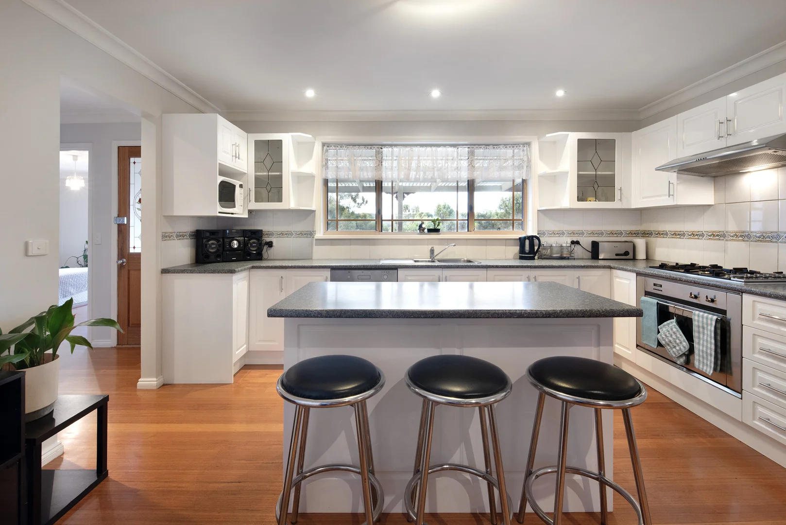 Additional image 6 of 10 Henry Street, Chewton VIC 3451