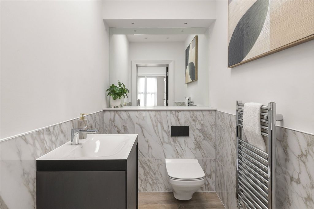 Additional image 22 of 3 bed flat for saleMadeira Walk, Ascot, Berkshire SL5