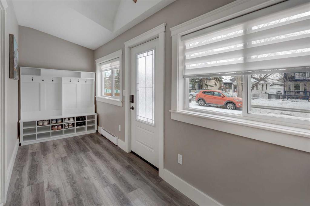 Additional image 2 of 2307 15a Street SE, Calgary, AB, T2G 3N3